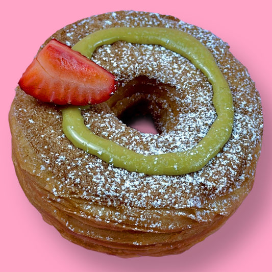 PISTACHIO CROSSNUT